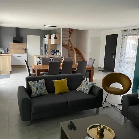 Récente Avec Piscine Intérieure Chauffée, 10 Personnes Villa *